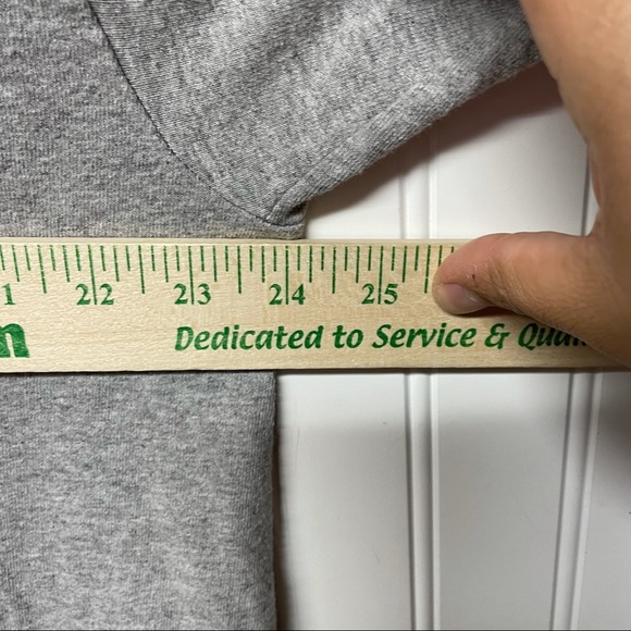 Merry Grinchmas Tee Size 2XL - Picture 6 of 6